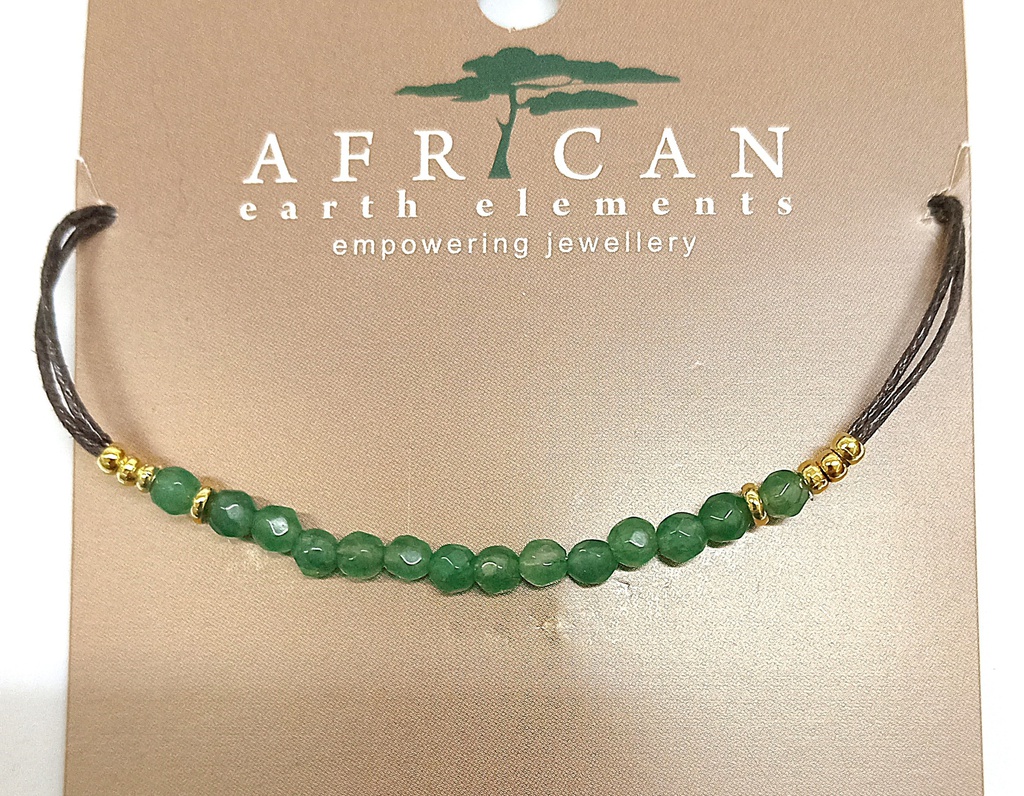 Earth Elements Green Jade Necklace